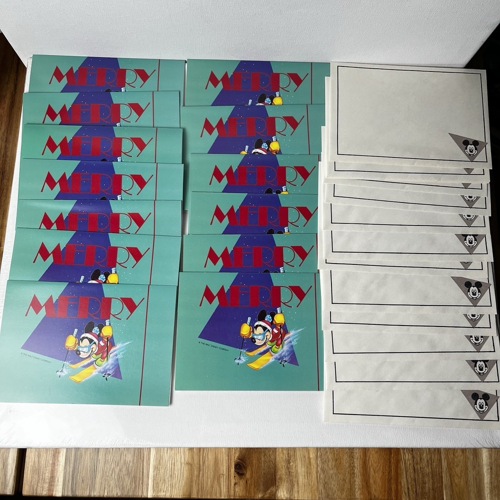 Rare Vintage Mickey Mouse Skiing "Merry" Christmas Cards NOS - Set of 13 - Picture 3 of 11